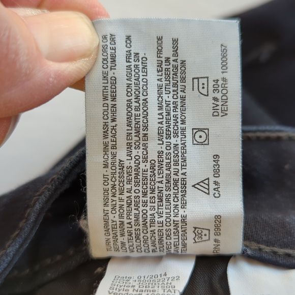 Bandolino Tatyana Denim Classic Capri Cropped Jeans 6 Blue - Picture 5 of 13